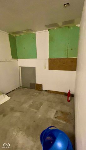 2526 E 5th Street, Anderson, IN 46012