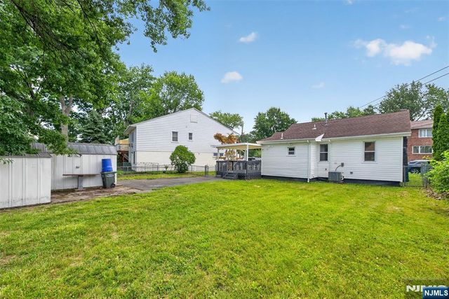 50 Kinzley Street, South Hackensack, NJ 07606