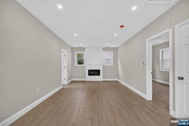 50 Kinzley Street, South Hackensack, NJ 07606