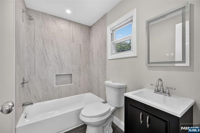 50 Kinzley Street, South Hackensack, NJ 07606