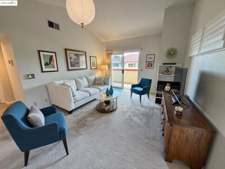 7148 Dublin Meadows St E, Dublin, CA 94568