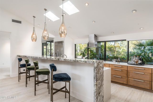 3123 N 47TH Place, Phoenix, AZ 85018