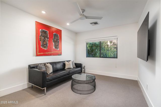 3123 N 47TH Place, Phoenix, AZ 85018