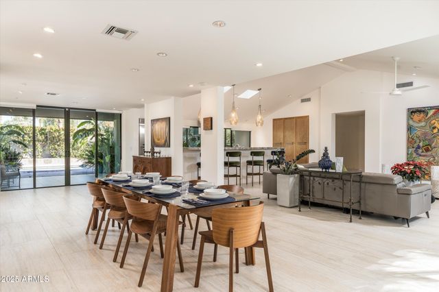 3123 N 47TH Place, Phoenix, AZ 85018