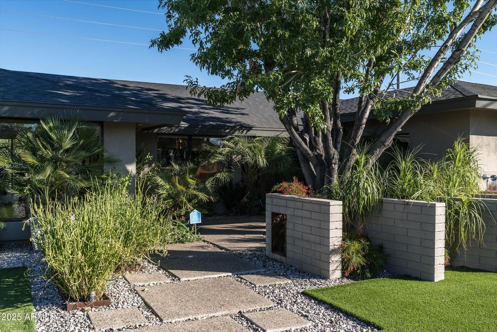 3123 N 47TH Place, Phoenix, AZ 85018