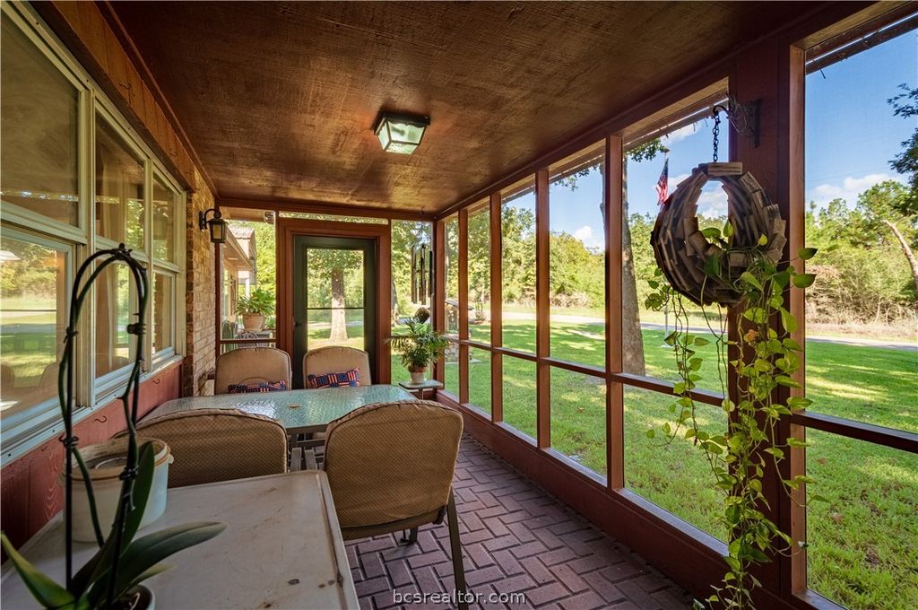 2 Valley View, Hilltop Lakes, TX 77871 — photo 3