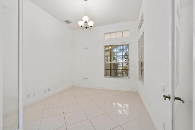 104 NW Rockbridge Court, Port St. Lucie, Port St Lucie, FL 34986