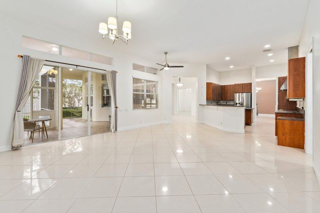 104 NW Rockbridge Court, Port St. Lucie, Port St Lucie, FL 34986