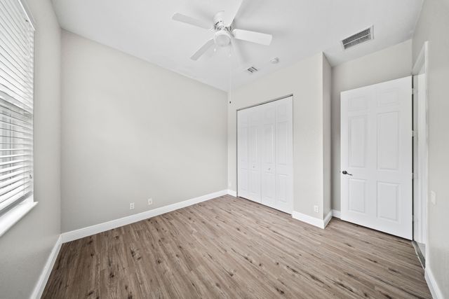 104 NW Rockbridge Court, Port St. Lucie, Port St Lucie, FL 34986