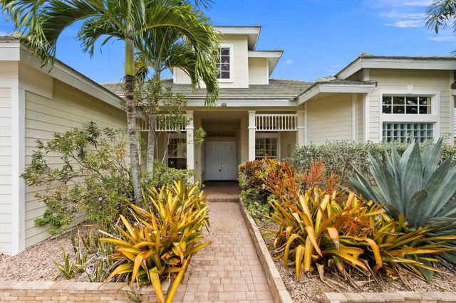 104 NW Rockbridge Court, Port St. Lucie, Port St Lucie, FL 34986