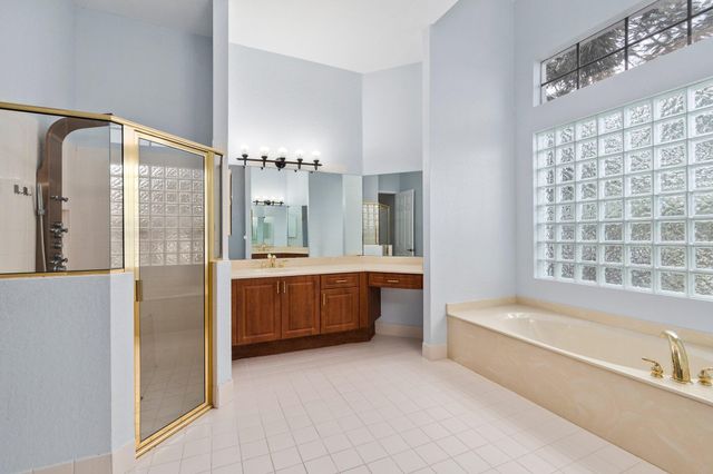 104 NW Rockbridge Court, Port St. Lucie, Port St Lucie, FL 34986