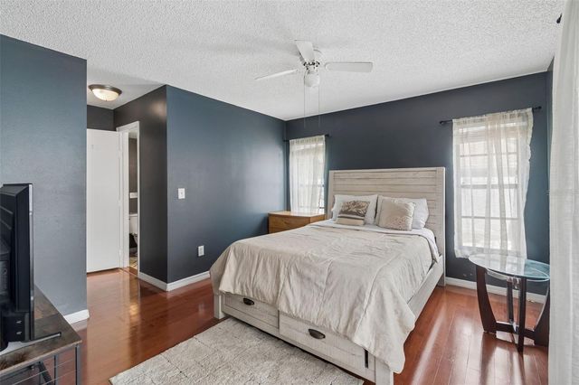 5485 FRIARSWAY DRIVE, Tampa, FL 33624