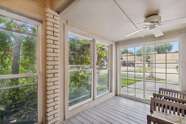 5485 FRIARSWAY DRIVE, Tampa, FL 33624
