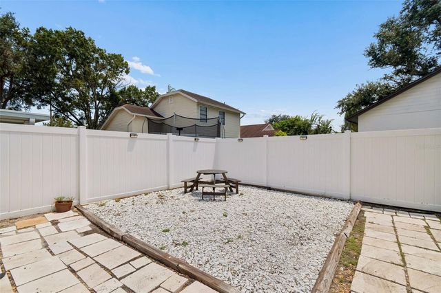 5485 FRIARSWAY DRIVE, Tampa, FL 33624