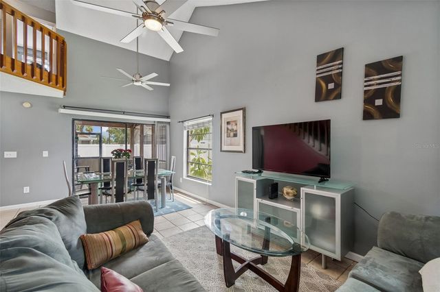 5485 FRIARSWAY DRIVE, Tampa, FL 33624