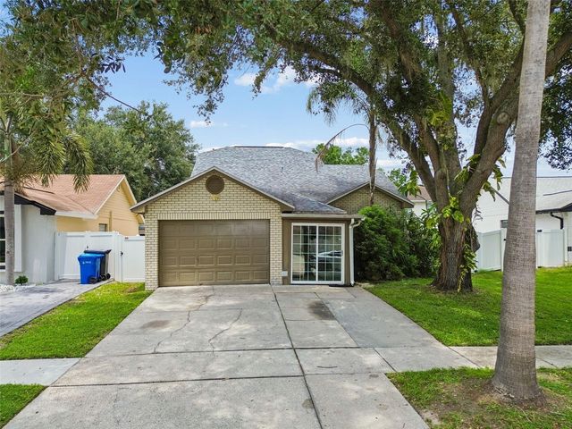 5485 FRIARSWAY DRIVE, Tampa, FL 33624