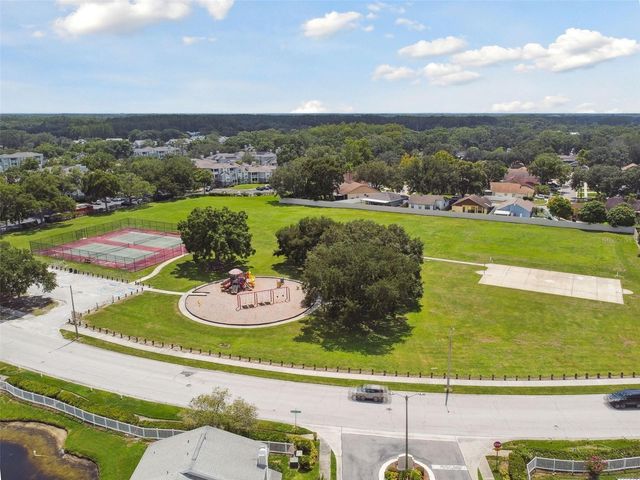 5485 FRIARSWAY DRIVE, Tampa, FL 33624