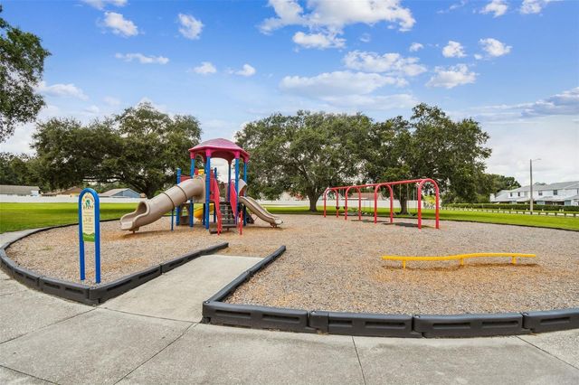 5485 FRIARSWAY DRIVE, Tampa, FL 33624
