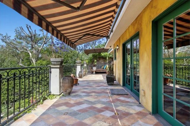 79 Dapplegray Lane, Rolling Hills Estates, CA 90274