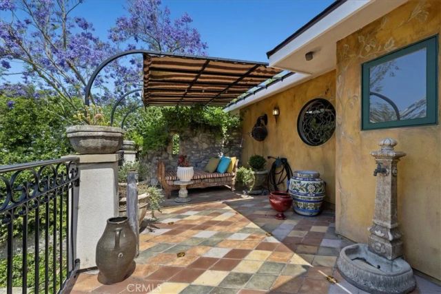 79 Dapplegray Lane, Rolling Hills Estates, CA 90274