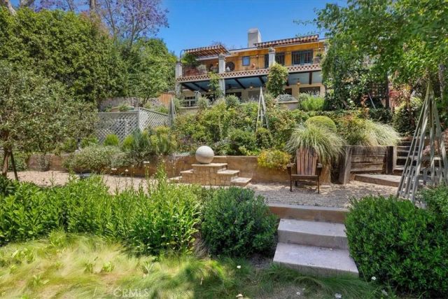 79 Dapplegray Lane, Rolling Hills Estates, CA 90274
