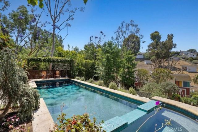 79 Dapplegray Lane, Rolling Hills Estates, CA 90274
