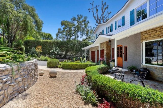 79 Dapplegray Lane, Rolling Hills Estates, CA 90274
