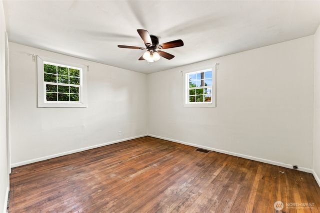 17053 35th Avenue S, Seatac, WA 98188
