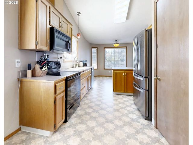8315 Ne 156TH Ave, Vancouver, WA 98682