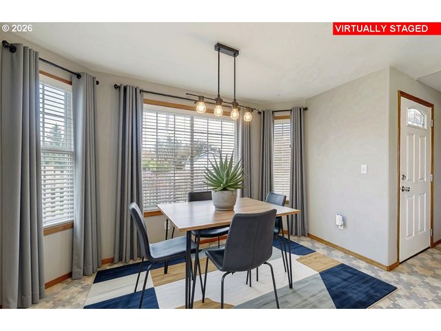 8315 Ne 156TH Ave, Vancouver, WA 98682