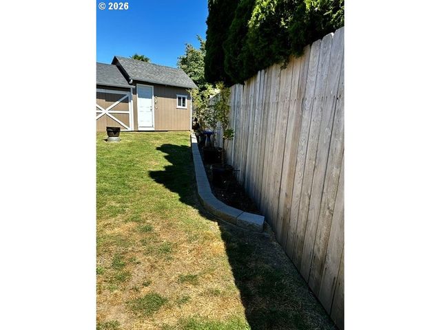 8315 Ne 156TH Ave, Vancouver, WA 98682