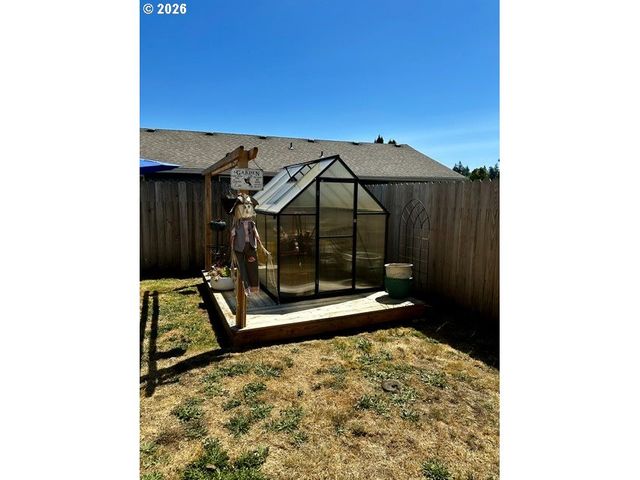 8315 Ne 156TH Ave, Vancouver, WA 98682
