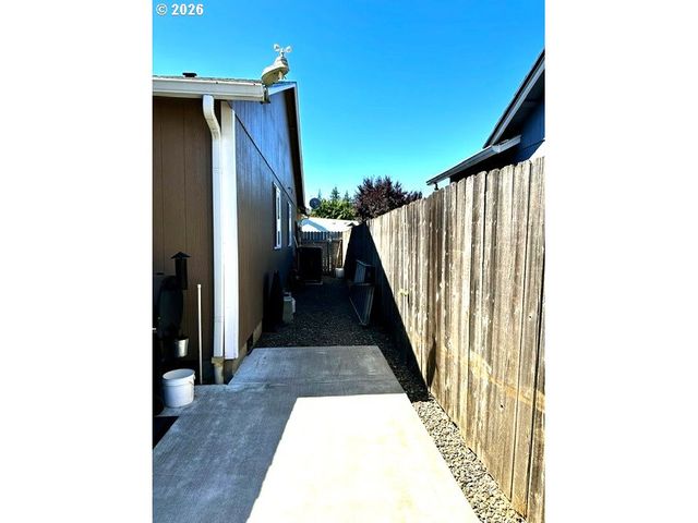 8315 Ne 156TH Ave, Vancouver, WA 98682