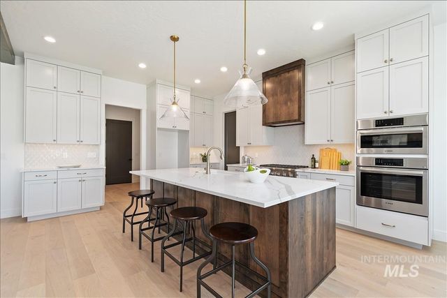 3506 N Templeton Way, Eagle, ID 83616