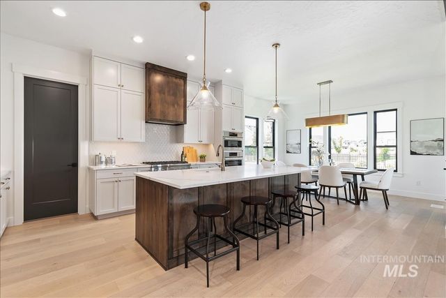 3506 N Templeton Way, Eagle, ID 83616