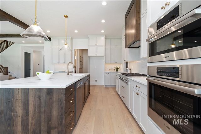 3506 N Templeton Way, Eagle, ID 83616