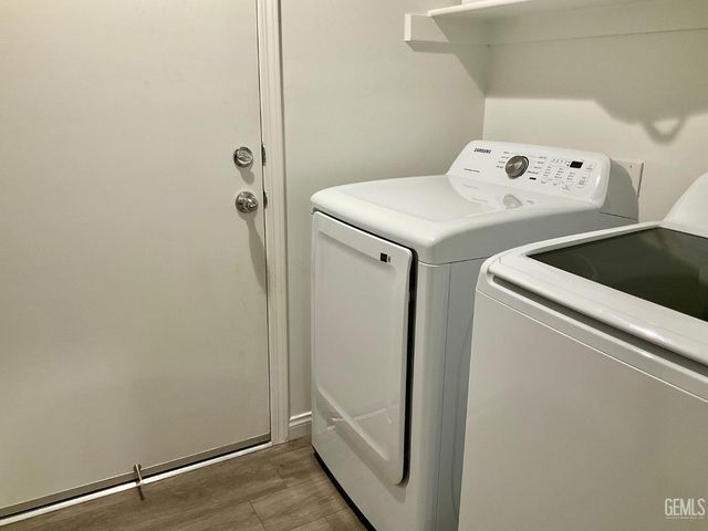 1836 Walnut Drive, Arvin, CA 93203