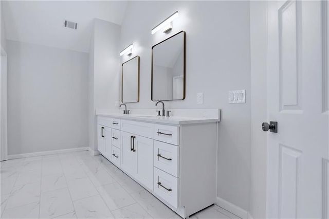 424 Payton Court, Stockbridge, GA 30281