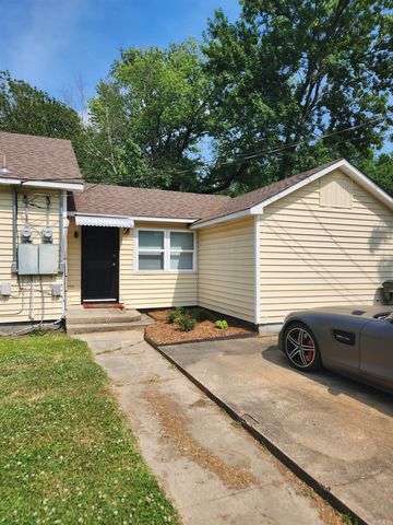 1855 A &B Robins, Conway, AR 72034