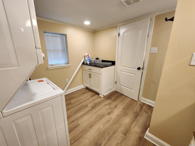 1855 A &B Robins, Conway, AR 72034