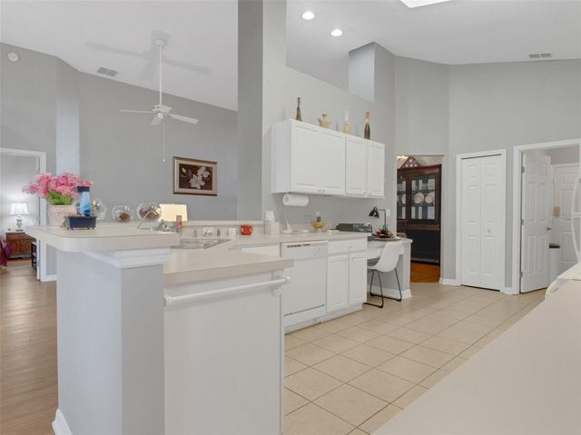 411 RIDGE VIEW DRIVE, Davenport, FL 33837