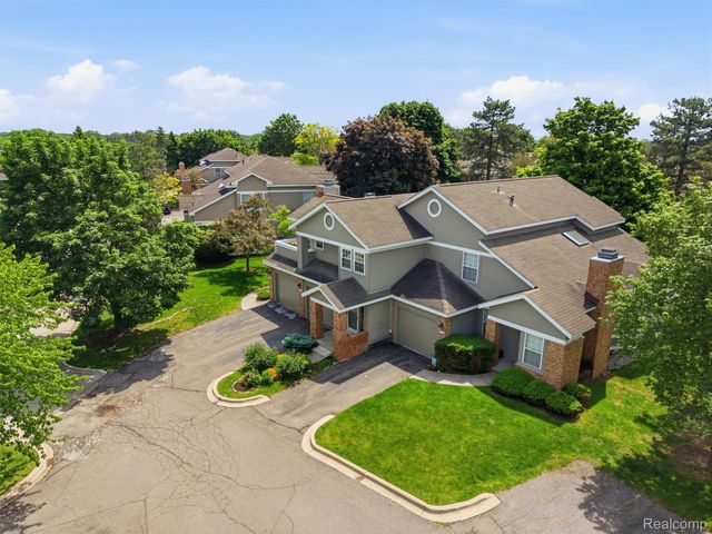 6605 Firestone Court, West Bloomfield Charter Township, MI 48322