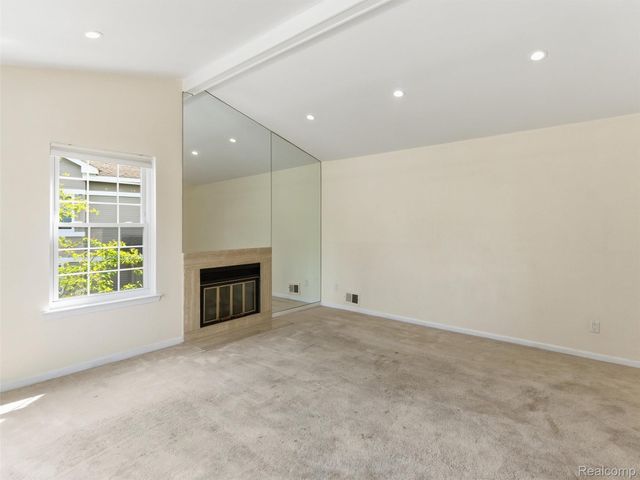 6605 Firestone Court, West Bloomfield Charter Township, MI 48322