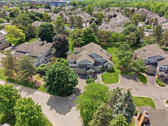 6605 Firestone Court, West Bloomfield Charter Township, MI 48322