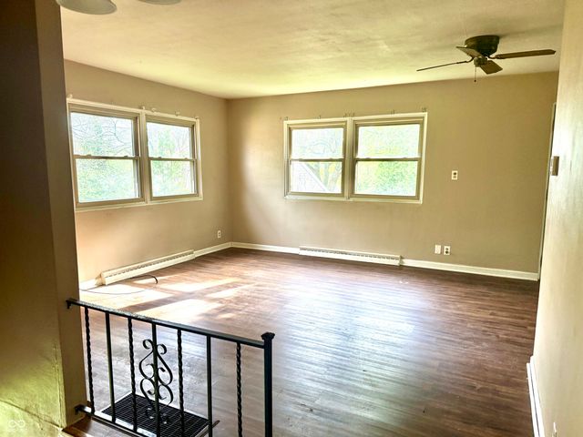 1916 W White River Boulevard, Muncie, IN 47303