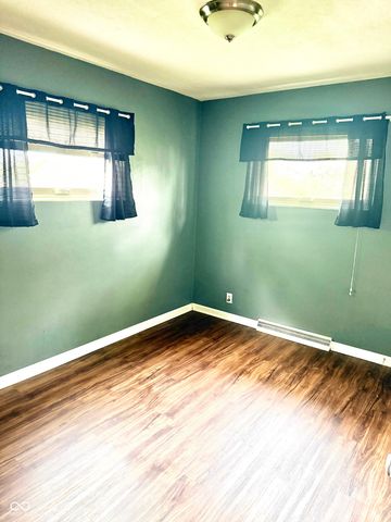 1916 W White River Boulevard, Muncie, IN 47303