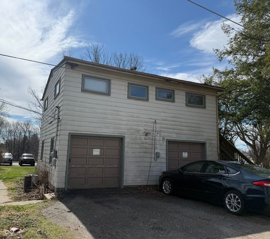 1916 W White River Boulevard, Muncie, IN 47303