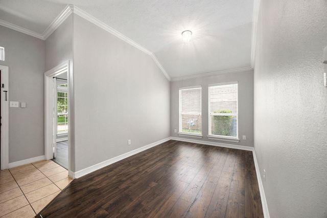 11010 Starling Creek Drive, Richmond, TX 77406