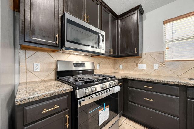11010 Starling Creek Drive, Richmond, TX 77406