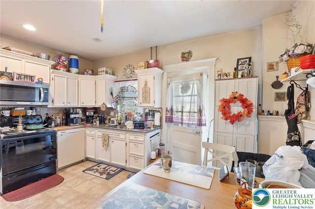 731 Fiot Avenue, Bethlehem City, PA 18015